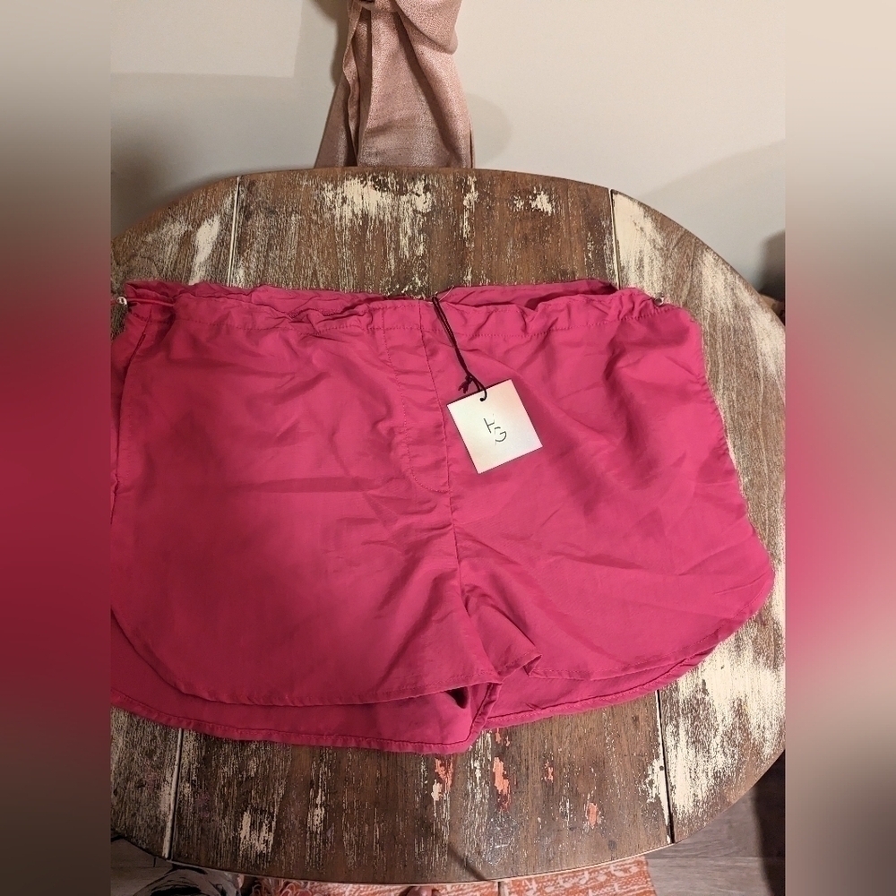 NWT Happily Grey Pink Athletic Shorts size large